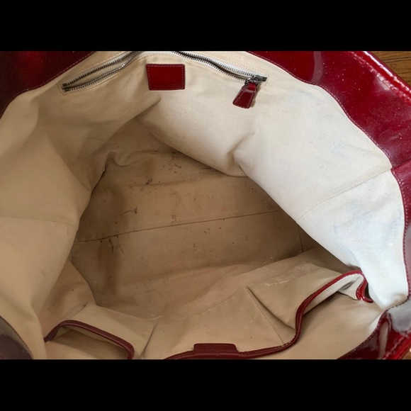 📍Authentic Burberry Nylon tote📍 - Picture 3 of 8